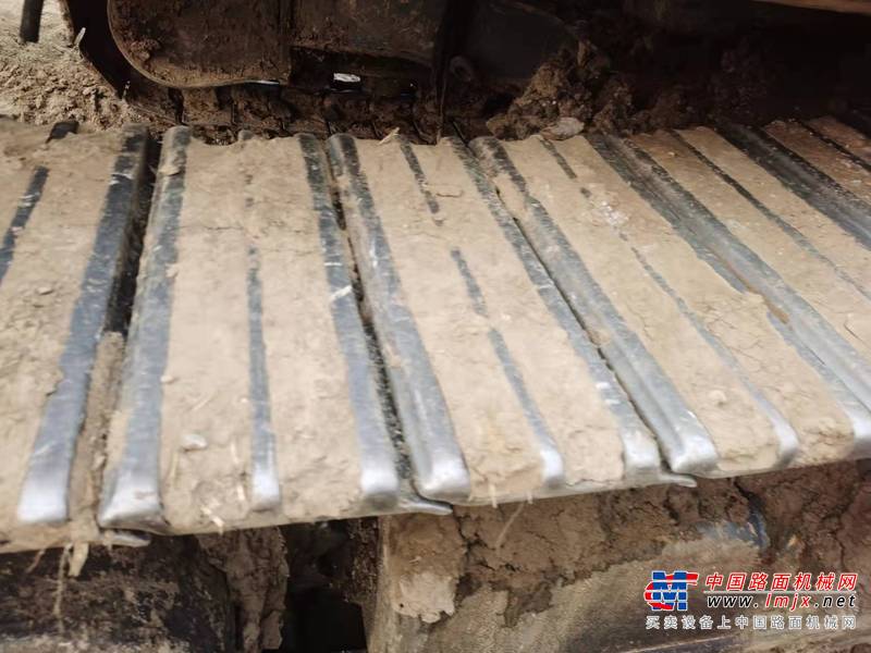 徐州市出售转让二手不详小时2020年徐工XE270DK挖掘机