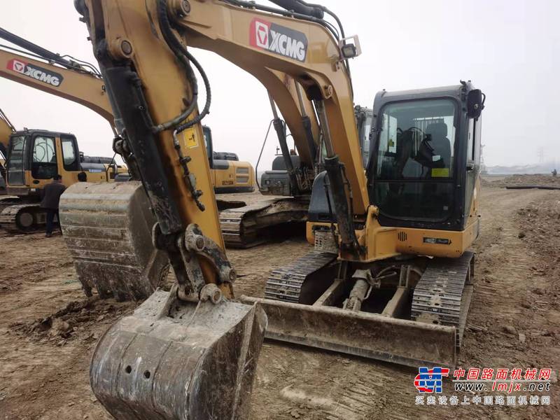 徐州市出售转让二手不详小时2020年徐工XE60DA挖掘机