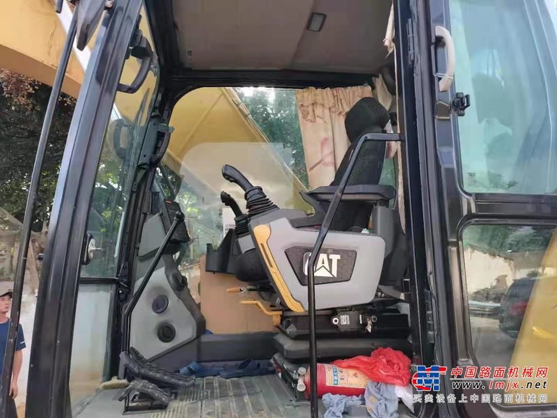 徐州市出售转让二手不详小时2018年卡特彼勒320挖掘机