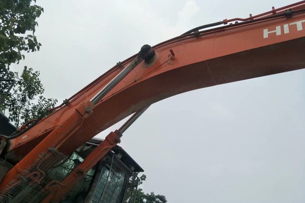 徐州市出售转让二手不详小时2018年日立ZX490挖掘机