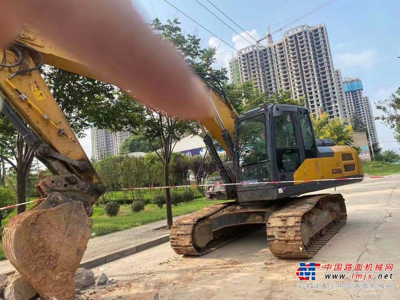 徐州市出售转让二手不详小时2019年徐工XE200D挖掘机