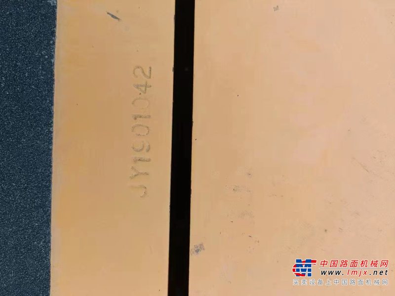 徐州市出售转让二手不详小时2019年现代R215挖掘机