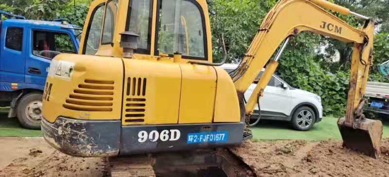 徐州市出售转让二手不详小时2013年山重建机JCM906挖掘机