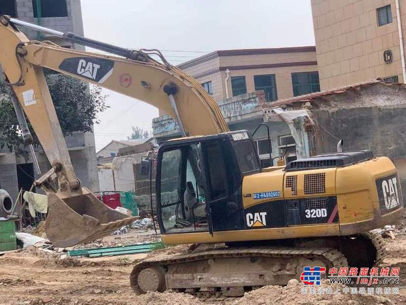 徐州市出售转让二手不详小时2010年卡特彼勒320D挖掘机