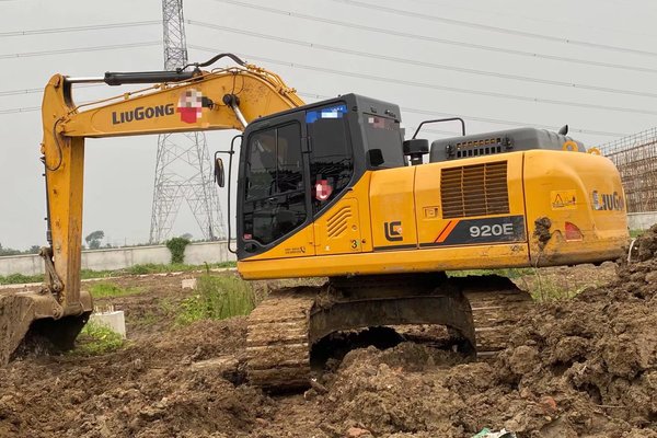 徐州市出售转让二手不详小时2019年柳工CLG920装载机