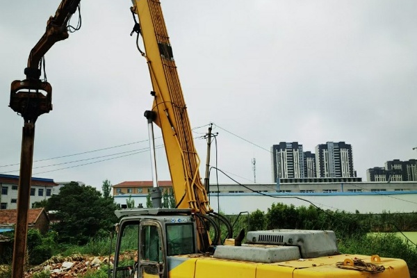 徐州市出售转让二手不详小时2016年徐工XE470D挖掘机