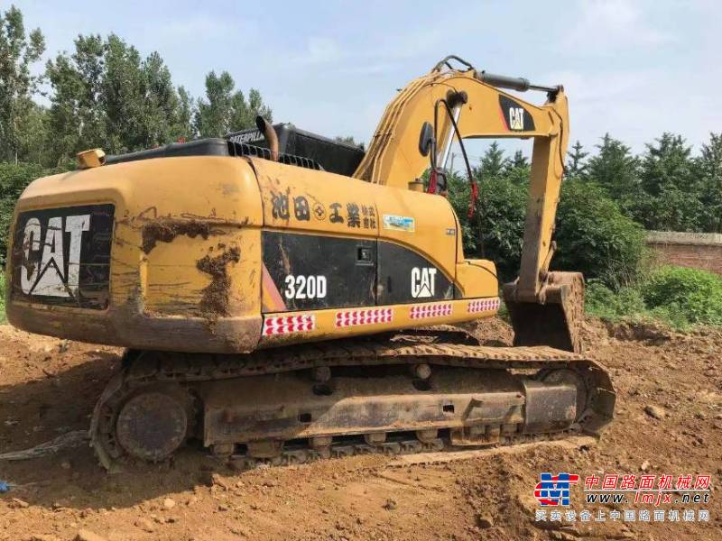 北京出售转让二手不详小时2014年卡特彼勒320D挖掘机