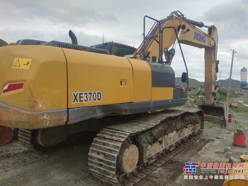 徐州市出售转让二手不详小时2018年徐工XE370D挖掘机
