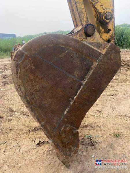 徐州市出售转让二手不详小时2010年小松PC240-8挖掘机
