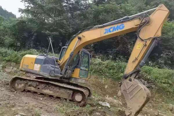 徐州市出售转让二手不详小时2018年徐工XE135挖掘机