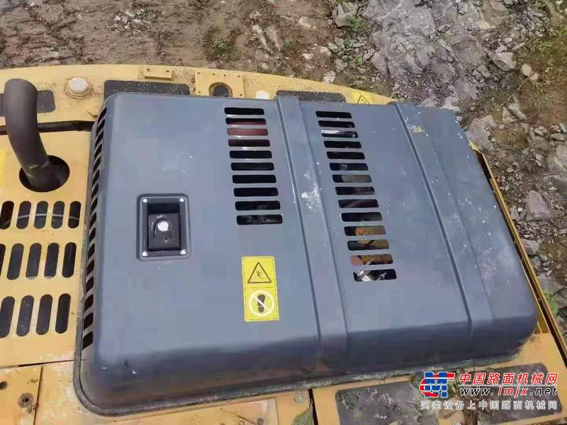 徐州市出售转让二手不详小时2018年徐工XE135挖掘机