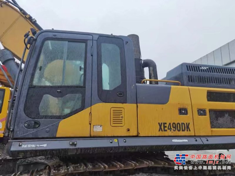 徐州市出售转让二手不详小时2019年徐工XE490D挖掘机