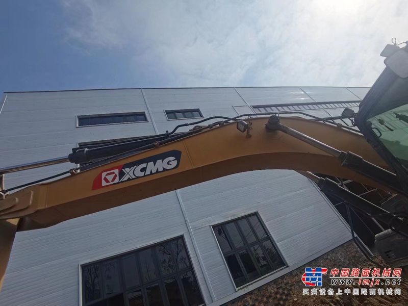 徐州市出售转让二手不详小时2020年徐工XE200DA挖掘机