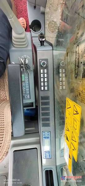 徐州市出售转让二手不详小时2019年徐工XE215D挖掘机