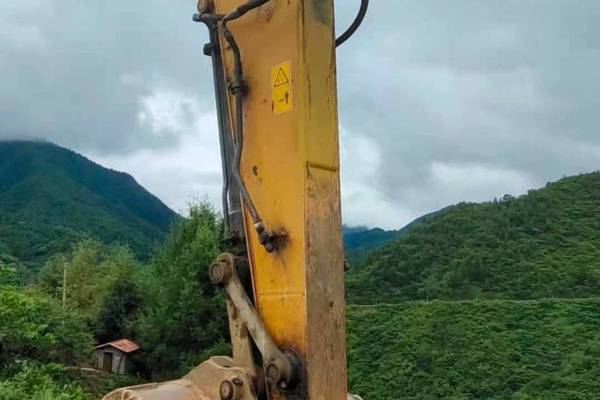 徐州市出售转让二手不详小时2019年徐工XE215D挖掘机