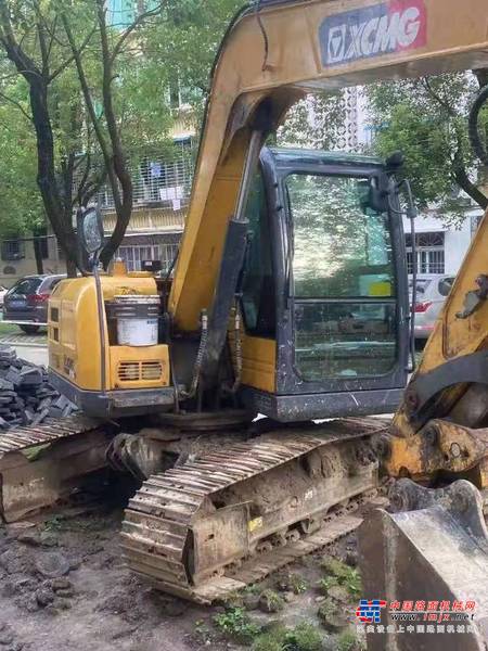 徐州市出售转让二手不详小时2019年徐工XE75挖掘机