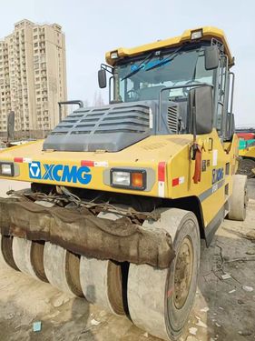 徐州市出售转让二手不详小时2018年徐工XP303K轮胎压路机