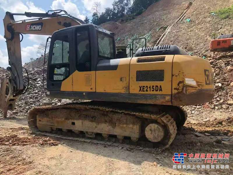 徐州市出售转让二手不详小时2019年徐工XE200D挖掘机