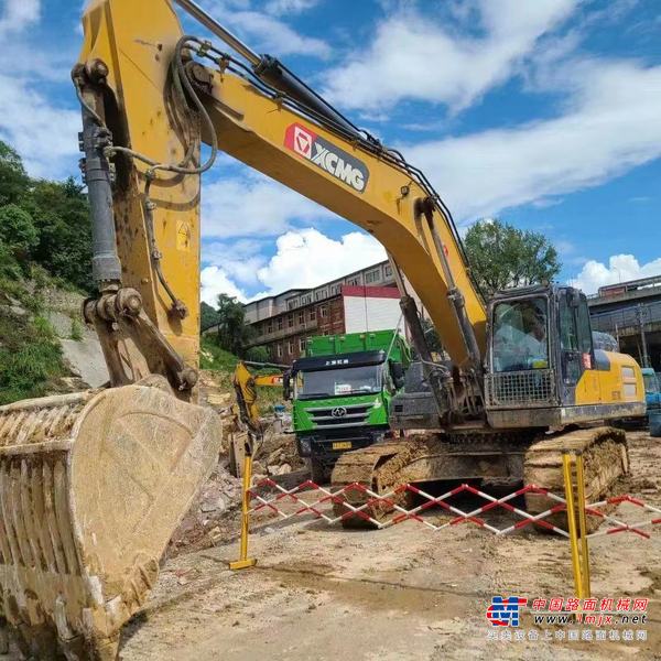 徐州市出售转让二手不详小时2020年徐工XE370D挖掘机