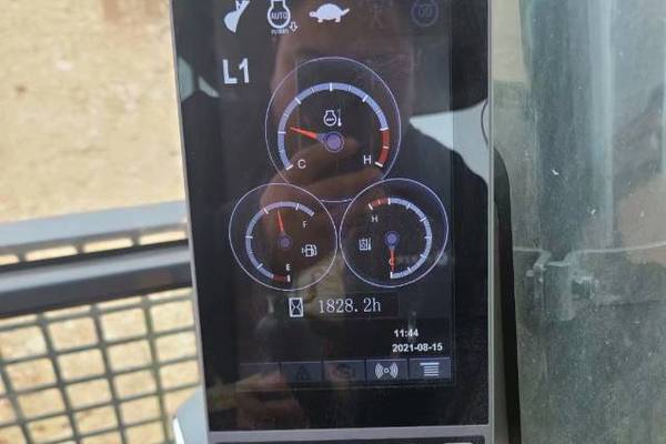 徐州市出售转让二手不详小时2020年徐工XE370D挖掘机
