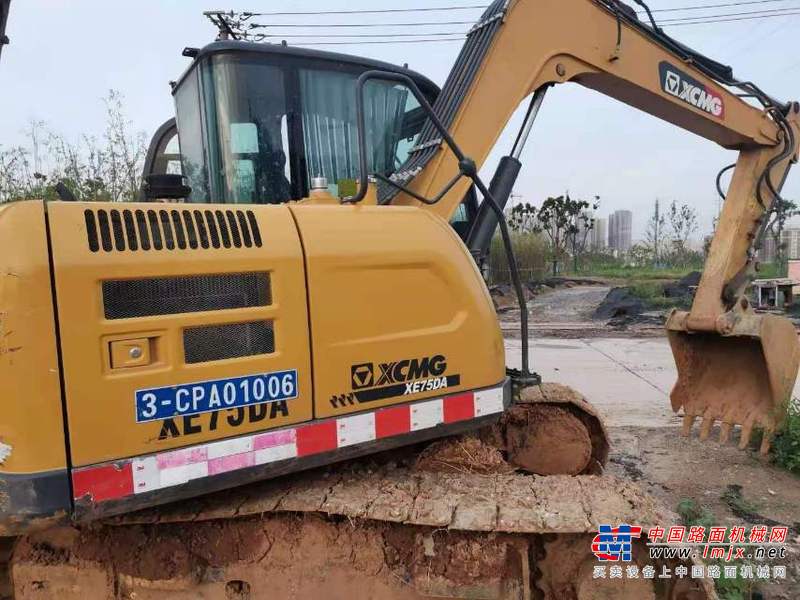 徐州市出售转让二手不详小时2020年徐工XE75挖掘机