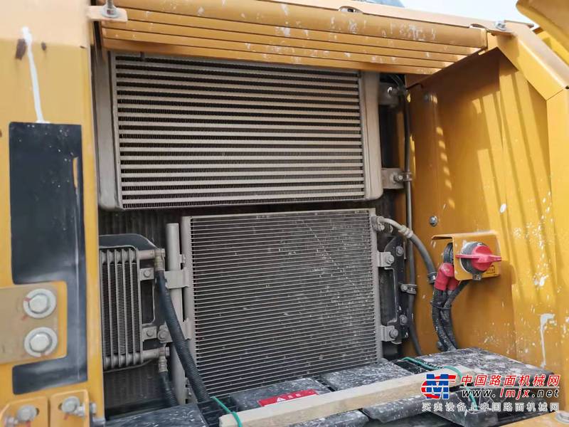徐州市出售转让二手不详小时2018年徐工XE200D挖掘机