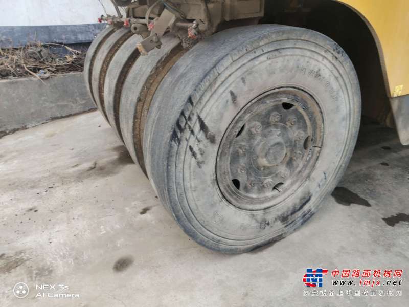 徐州市出售转让二手不详小时2018年徐工XP303K轮胎压路机
