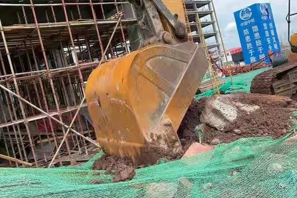 徐州市出售转让二手不详小时2018年三一重工SY215挖掘机