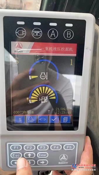 徐州市出售转让二手不详小时2018年三一重工SY215挖掘机