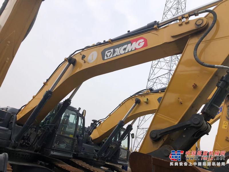 徐州市出售转让二手不详小时2020年徐工XE380DK挖掘机