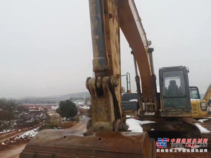 长沙市出售转让二手不详小时2019年徐工XE215DA挖掘机