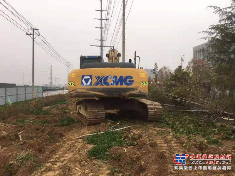 徐州市出售转让二手不详小时2018年徐工XE200D挖掘机