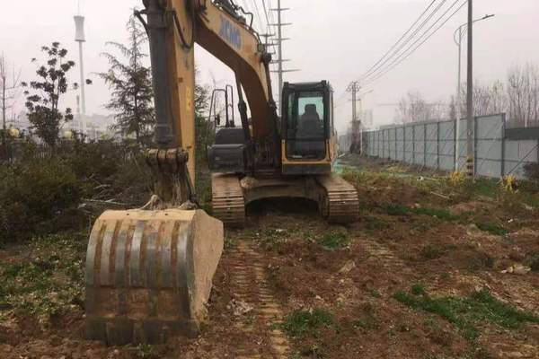 徐州市出售转让二手不详小时2018年徐工XE200D挖掘机