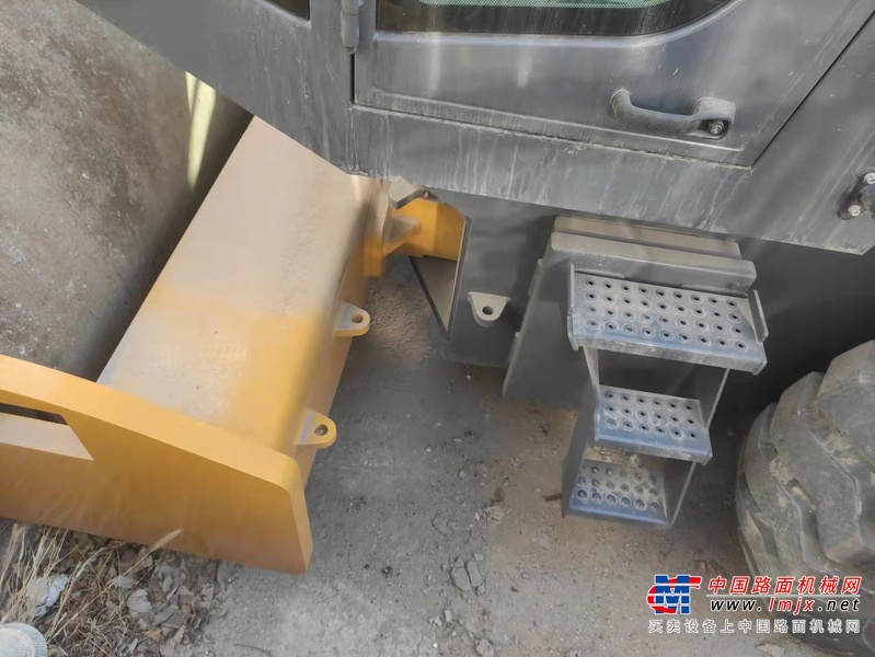 徐州市出售转让二手不详小时2019年徐工XS223J单钢轮压路机