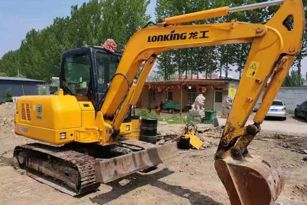 徐州市出售转让二手不详小时2019年龙工LG6060挖掘机