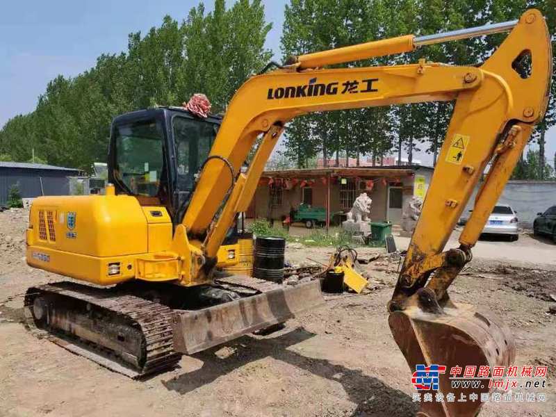 徐州市出售转让二手不详小时2019年龙工LG6060挖掘机
