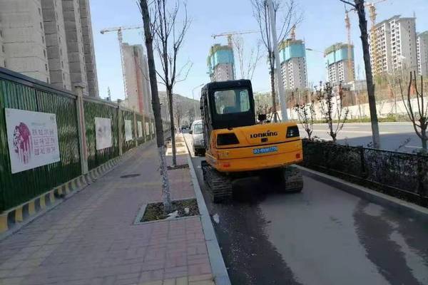 徐州市出售转让二手不详小时2019年龙工LG6060挖掘机