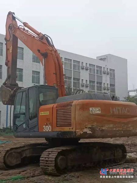 徐州市出售转让二手不详小时2010年日立ZX240挖掘机