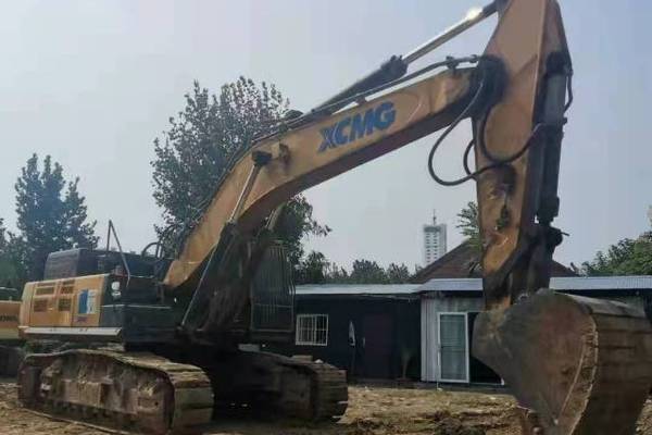 徐州市出售转让二手不详小时2017年徐工XE470D挖掘机