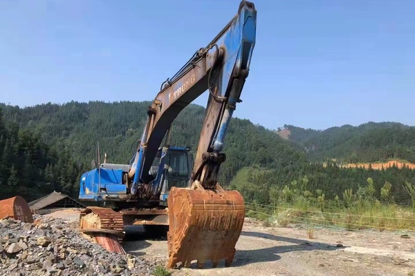 徐州市出售转让二手不详小时2013年山重建机GC378挖掘机