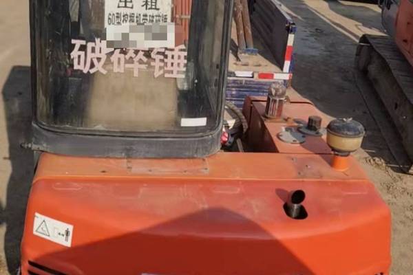 徐州市出售转让二手不详小时2011年斗山DH55挖掘机