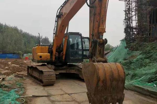 徐州市出售转让二手不详小时2012年现代R225挖掘机