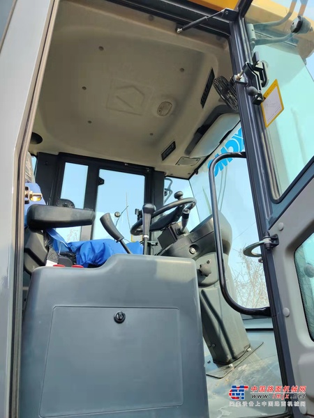 徐州市出售转让二手不详小时2019年徐工XS123H单钢轮压路机