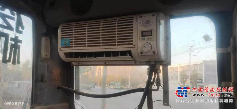 徐州市出售转让二手不详小时2010年龙工LG6065挖掘机
