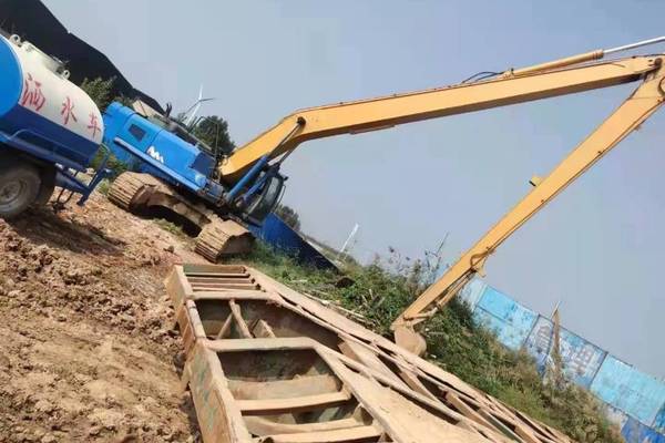 徐州市出售转让二手不详小时2014年山重建机GC378挖掘机