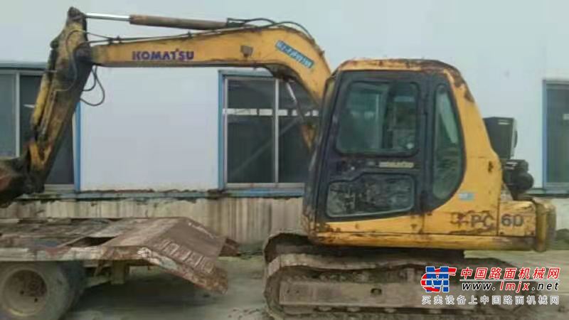 徐州市出售转让二手不详小时2009年小松PC60-7挖掘机