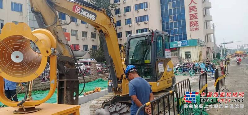 徐州市出售转让二手不详小时2019年徐工XE60挖掘机