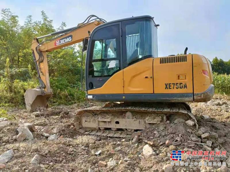 徐州市出售转让二手不详小时2020年徐工XE75挖掘机