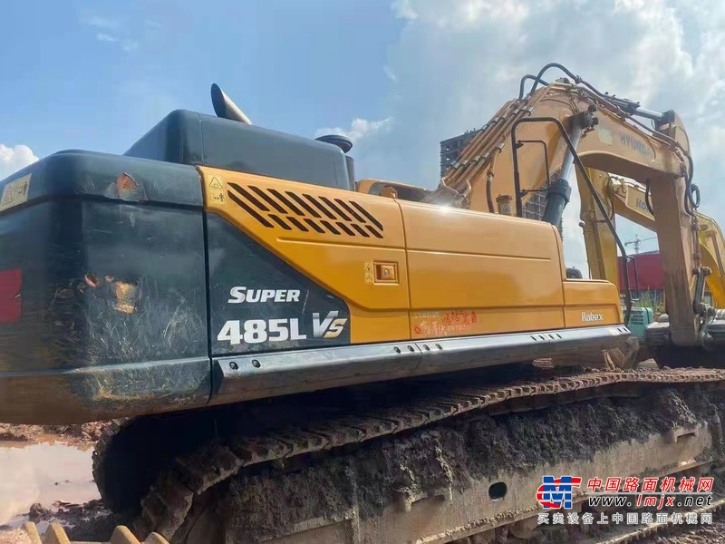 徐州市出售转让二手不详小时2019年现代R485挖掘机
