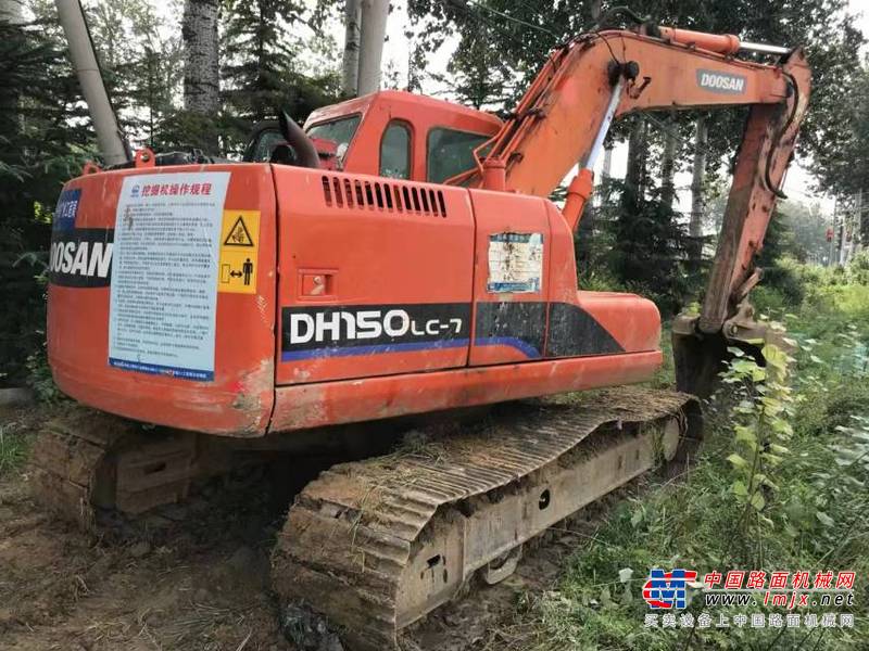 徐州市出售转让二手不详小时2013年斗山DH150挖掘机